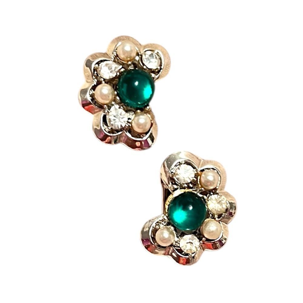 Vintage Green Cabochon Pearl Rhinestone Gold Tone Clip On Earrings - Picture 2 of 3